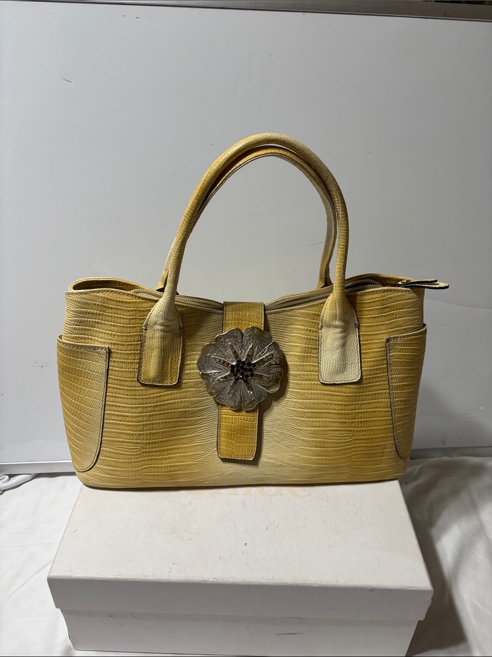 Barbara Milano snake embossed satchel. Made in Italy. EUC